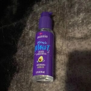 Aussie Miracle Moist Intense Hydration Oil